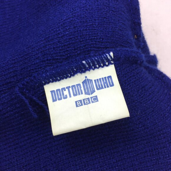 Doctor Who Hat Police Call Box Knit Winter Pompom Ear Flaps Trapper BBC - Picture 4 of 4
